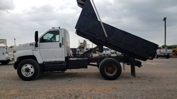 2006 GMC C8500 Single axle Dump Truck Diesel Automatic for sale in Wichita, KS – photo 9