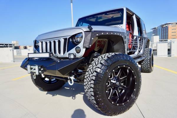 2015 Jeep Wrangler Unlimited *(( Absolute Show Stopper ))* Lifted... for sale in Austin, TX – photo 3