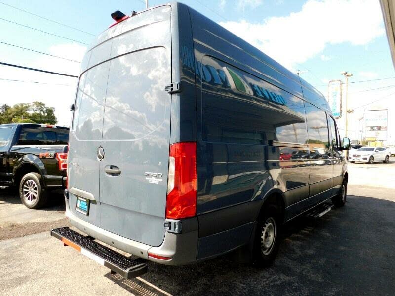 2019 Mercedes-Benz Sprinter 3500 XD 170 V6 High Roof Crew Van RWD for sale in CRESTWOOD, IL – photo 2