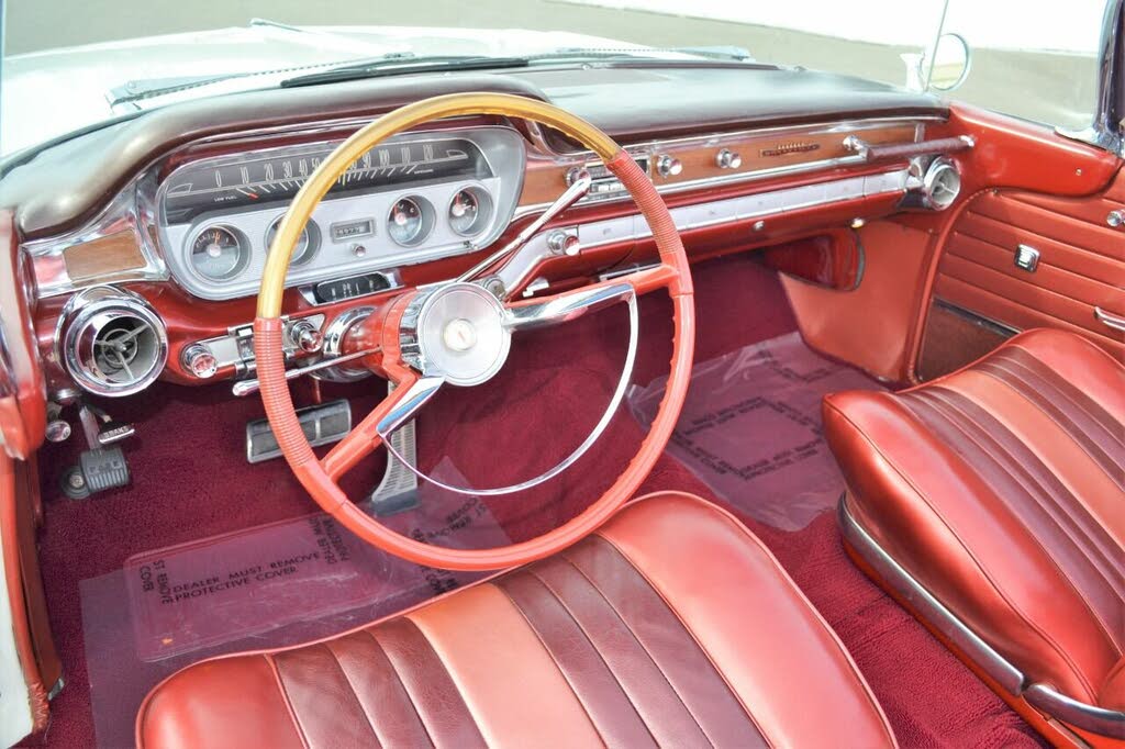 1960 Pontiac Bonneville for sale in Ramsey , MN – photo 57