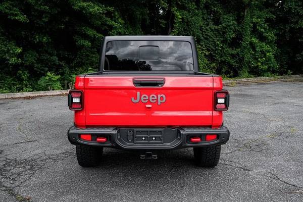 Jeep Gladiator 4x4 Leather Bluetooth Navigation Low Miles We Finance! for sale in Hickory, NC – photo 6