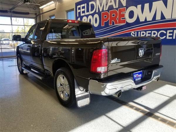 2014 *Ram* *1500* SLT pickup Black Gold Pearlcoat for sale in Waterford Township, MI – photo 2