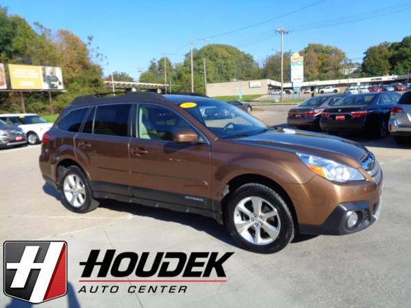2013 Subaru Outback 2.5i Limited for sale in Marion, IA