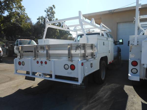 2009 FORD F-550 4X4! UTILITY CONTRACTORS BED! LOW MILES! for sale in Oakdale, CA – photo 5