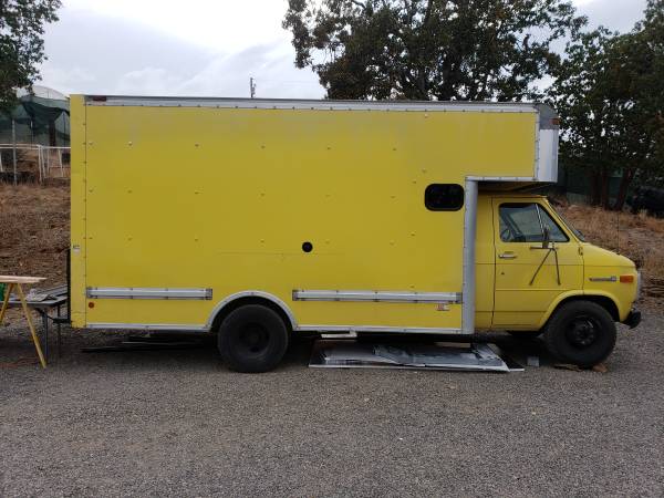 GMC adventure RV for sale in Medford, OR – photo 3