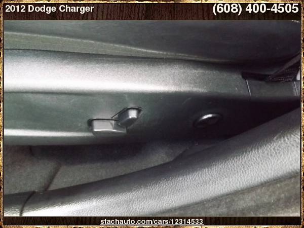 2012 Dodge Charger 4dr Sdn SXT Plus RWD with No rear spoiler for sale in Janesville, WI – photo 11