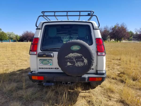 2002 Land Rover Discovery II SE7 White with racks and guards for sale in Lafayette, CO – photo 2