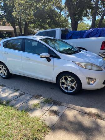 2011 Ford Fiesta SES Hatchback for sale in Amarillo, TX – photo 3