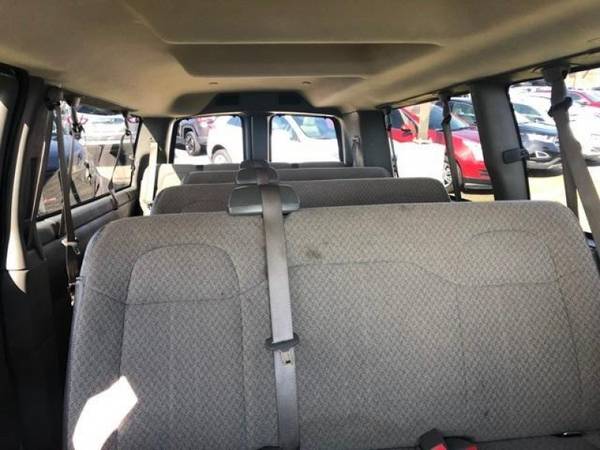 2018 Chevrolet Express Passenger LT for sale in Opa Locka, AL – photo 8