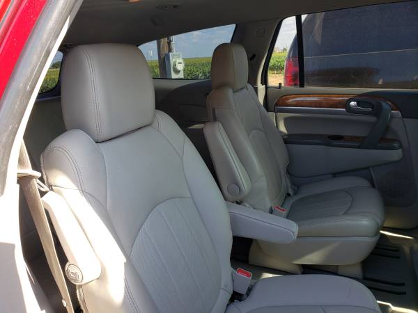 2011 BUICK ENCLAVE AWD 4D SUV CXL-1 for sale in Wilson, TX – photo 3