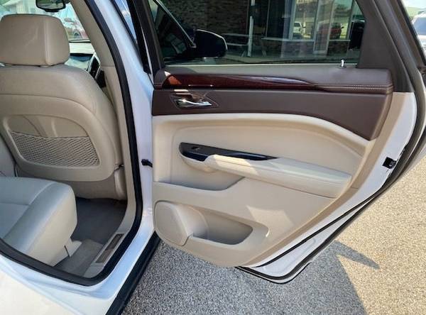 2015 Cadillac SRX AWD Performance Collection-70K-Like New-Loaded -... for sale in Lebanon, IN – photo 16