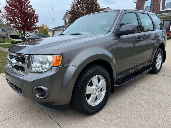 2012 Ford Escape XLT - AWD - 1 Owner - No Rust - Only 127, 000 Miles for sale in Barberton, OH – photo 2