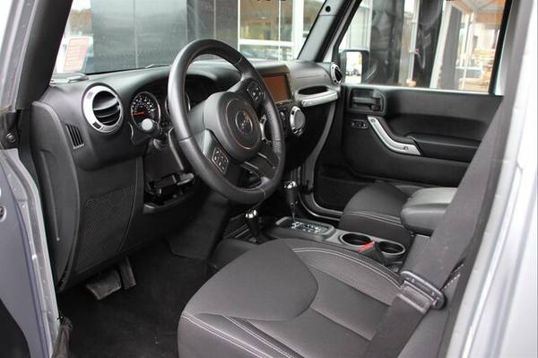 2015 Jeep Wrangler Unlimited Sahara for sale in Olympia, WA – photo 4