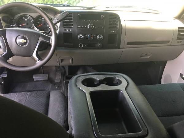 2012 CHEVY SILVERADO 3500 CREW CAB 4X4 “DURAMAX DIESEL” LOW MILES! for sale in Gainesville, FL – photo 13