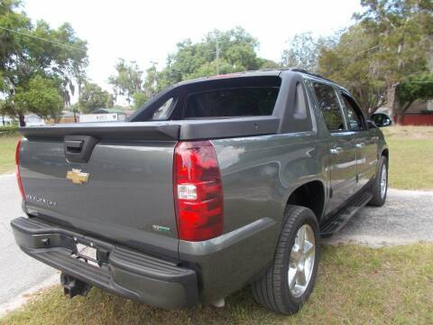 2011 Chevrolet Avalanche low miles for sale in Fruitland Park, FL – photo 4