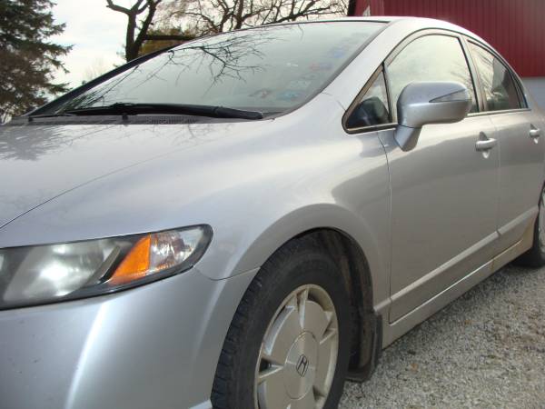 Honda Civic Hybrid - cars & trucks - by owner - vehicle automotive... for sale in Denmark, WI