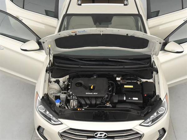 2017 Hyundai Elantra Limited Sedan 4D sedan Beige - FINANCE ONLINE for sale in Chicago, IL – photo 4