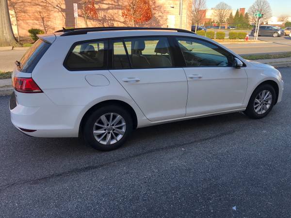 2015 VW GOLF 4DR TSI WAGON, RARE! SO GLEAN! RUNS GREAT!! W/SNOW... for sale in Melville, NY – photo 6