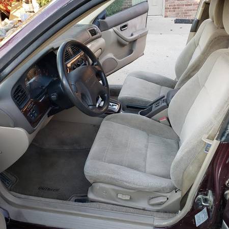 2000 (not 2020) Subaru Outback - cars & trucks - by owner - vehicle... for sale in Carmel, IN – photo 7