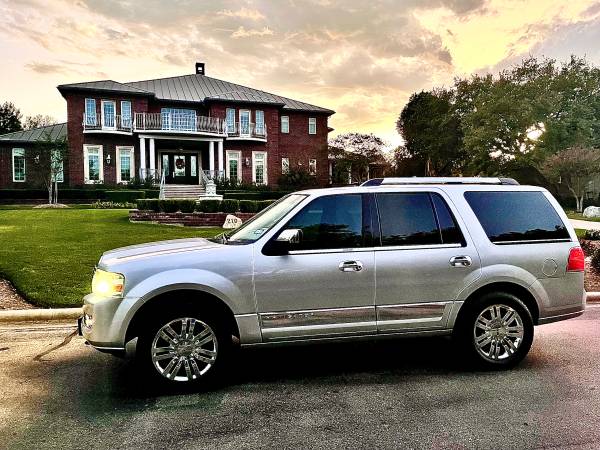 2010 Lincoln Navigator first 9309 OBO take it - - by for sale in San Antonio, TX – photo 2