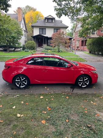 2010 Kia Forte Koup EX for sale in Rochester , NY – photo 3