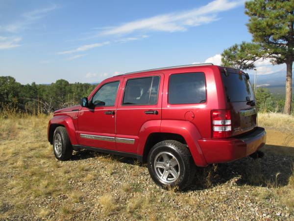 READY FOR SNOW 2012 Jeep Liberty Limited Jet 4X4 3 7 liter 6cyl for sale in Aguilar, CO – photo 2