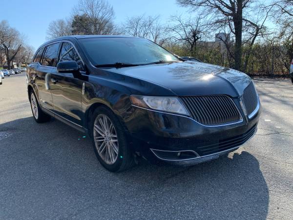 2013 LINCOLN MKT AWD - cars & trucks - by owner - vehicle automotive... for sale in Flushing, NY
