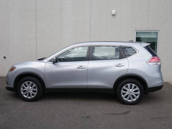 2015 Nissan Rogue S for sale in North Branch, MN – photo 2