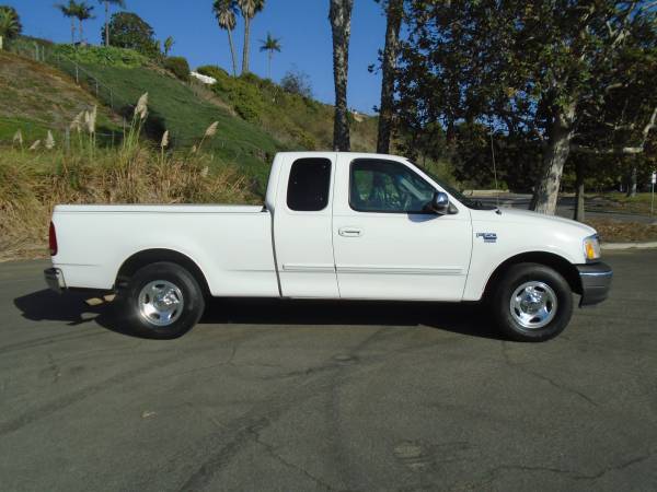 2000 FORD F-150 XLT EXTENDED CAB - - by dealer for sale in Ventura, CA – photo 3