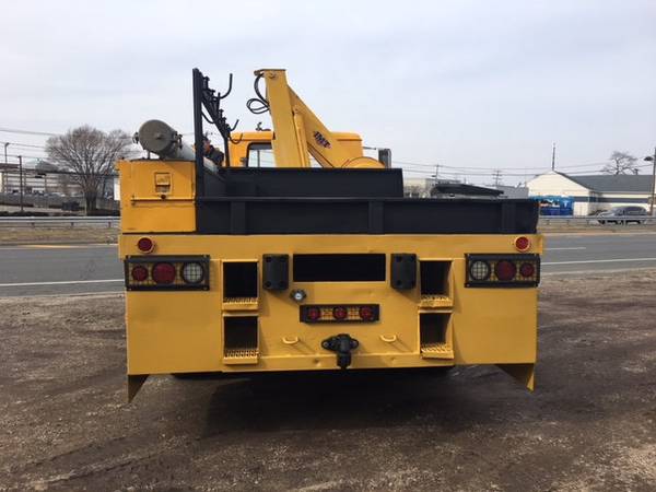 2000 *International* *4900 Flatbed IMT 8300 LBS Hydraulic Kn for sale in Massapequa, NY – photo 13
