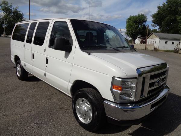 2009 Ford Econoline E-350 XLT Super Duty Only 80k Miles Very Clean for sale in Waynesboro, MD – photo 11