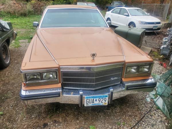 1983 Cadillac fleetwood Brougham for sale in Saint Paul, MN – photo 3