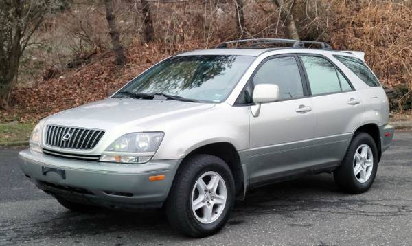 1999 Lexus RX 300 AWD A Good Start! - - by dealer for sale in Harrison, NY