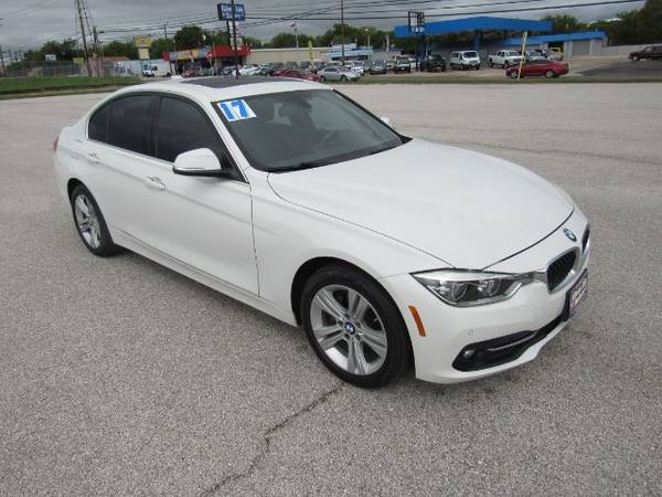 2017 BMW 330i Sedan LOW MILES - CarFax Cert. - cars & trucks - by... for sale in Killeen, TX