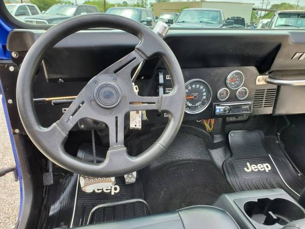 1977 Jeep Wrangler CJ7 5 0L V8 - We Ship Nationwide for sale in Angleton, TX – photo 23
