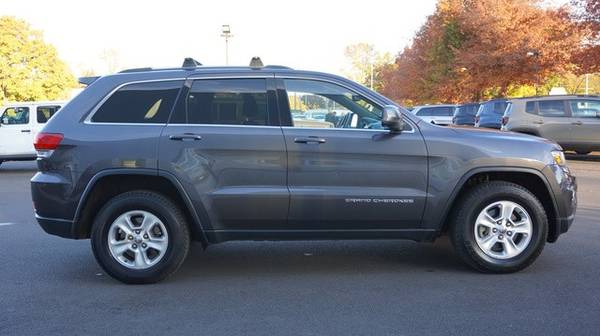 2014 Jeep Grand Cherokee 4x4 4WD 4dr Laredo SUV - cars & trucks - by... for sale in Eugene, OR – photo 6