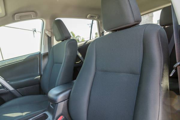 2018 Toyota RAV4 LE SUV for sale in Costa Mesa, CA – photo 17