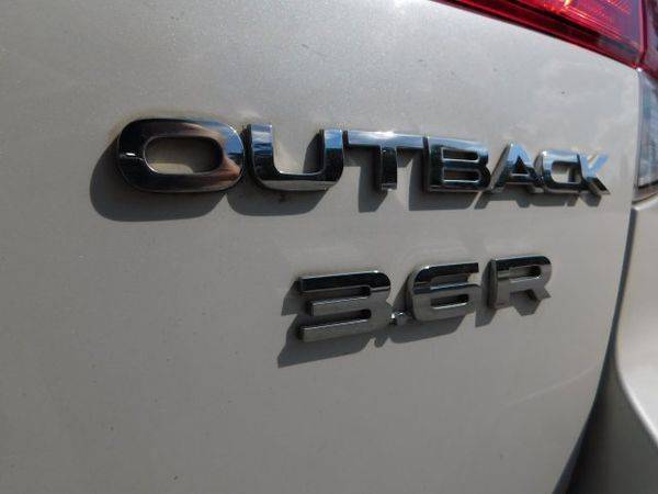 2011 Subaru Outback 3.6R GUARANTEED CREDIT APPROVAL!!! for sale in Douglasville, GA – photo 10