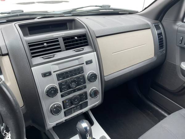 2008 Mercury Mariner V6 4WD - - by dealer - vehicle for sale in Minneapolis, MN – photo 15