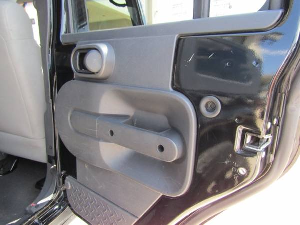 2007 Jeep Wrangler 2WD 4dr Unlimited Sahara for sale in Watauga (N. Fort Worth), TX – photo 19