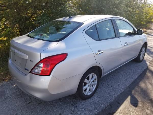 2012 Nissan Versa S CLEAN Carfax 125,007 Miles! - cars & trucks - by... for sale in Fulton, MO – photo 4
