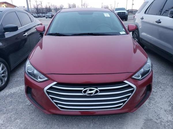 2018 Hyundai Elantra SEL - - by dealer - vehicle for sale in Norman, KS – photo 2