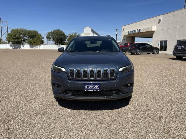2020 Jeep Cherokee Latitude Plus, 3 2L V6, COMFORT GROUP - cars & for sale in Brownfield, TX – photo 2