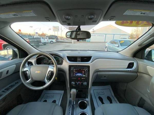 Great for the Holiday trips! 14 Chevrolet Traverse + super nice... for sale in Lowell, AR – photo 9