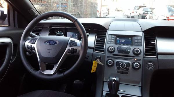 2018 Ford Taurus SEL FWD Sedan for sale in Yonkers, NY – photo 6