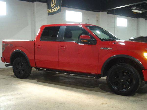 2011 FORD F150 SUPERCREW - FINANCING AVAILABLE-Indoor Showroom! for sale in PARMA, OH – photo 13