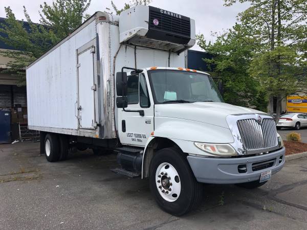 2005 International 4400 Reefer Refrigerated Truck for sale in Kent, WA