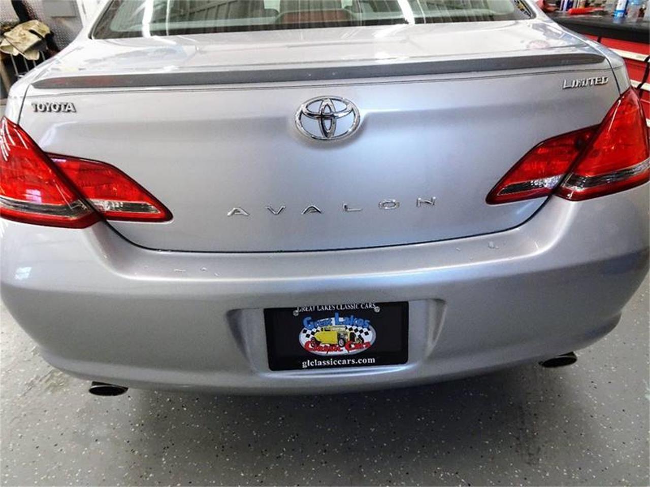 2006 Toyota Avalon for sale in Hilton, NY – photo 19