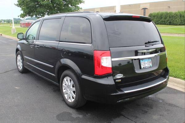 2016 Chrysler Town & Country Touring for sale in Belle Plaine, MN – photo 6