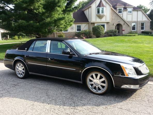 2007 Cadillac DTS for sale in Granger , IN